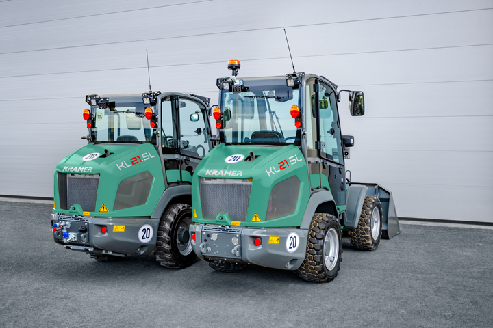 The Kramer wheel loader KL21.5L is available with two cab heights.